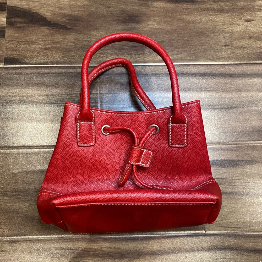 Tommy Hilfiger mini purse